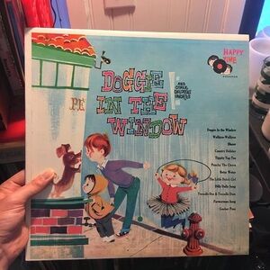 1960s Doggie in the Window vinyl record
